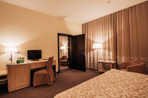 номер "Connected"