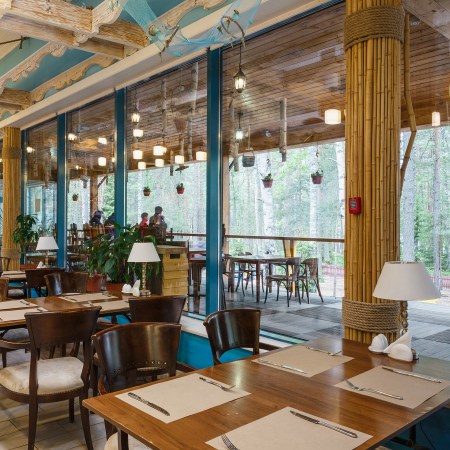 ресторан "Озёрный"