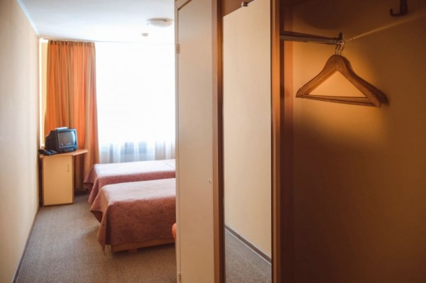 Двухместный стандартный (душ; 1,3 корпус)