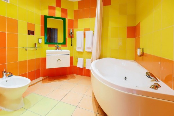 Люкс двухкомнатный «Большой Арлекин» (ванна; 5 корпус)