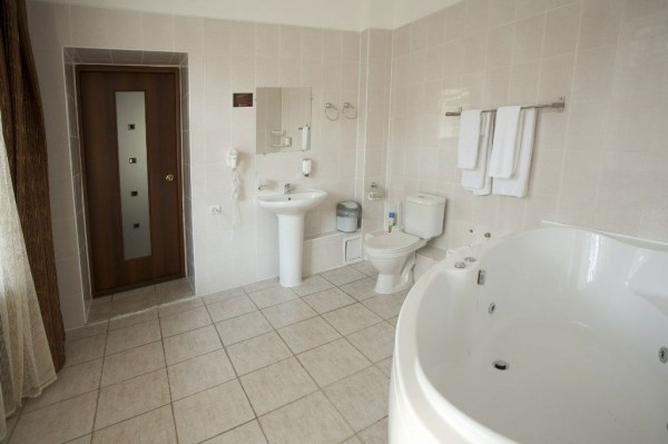 Люкс с сауной (ванна; 1, 2 корпуса)