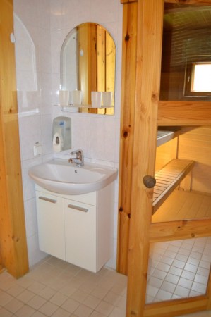 Коттедж 6-ти местный (7х9)