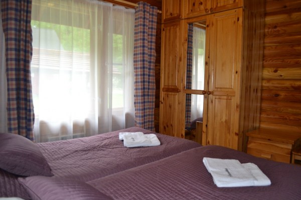 Коттедж 6-ти местный (7х9)