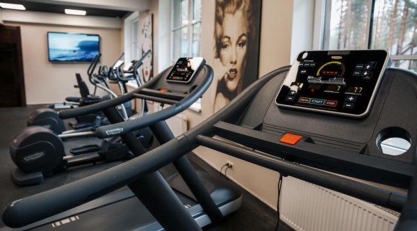 фитнес клуб