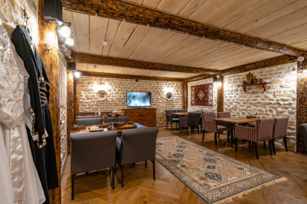 ресторан "Грот"