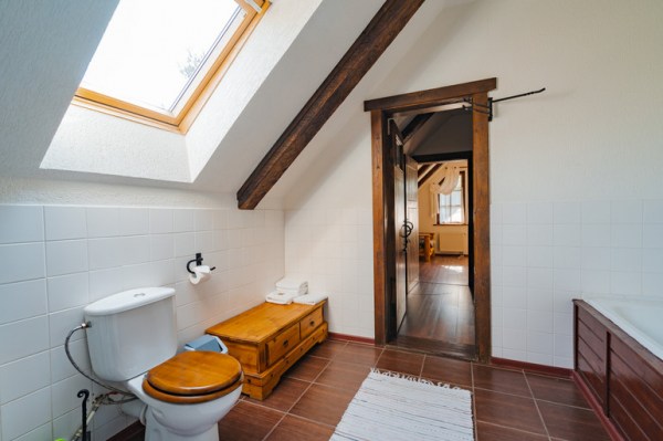 Коттедж 2-х этажный большой"