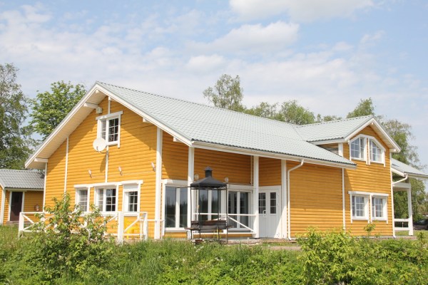 Коттедж на 12 человек