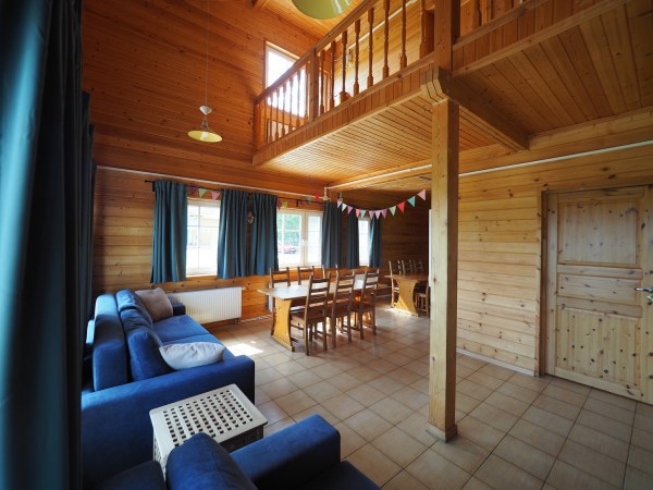 Коттедж на 12 человек