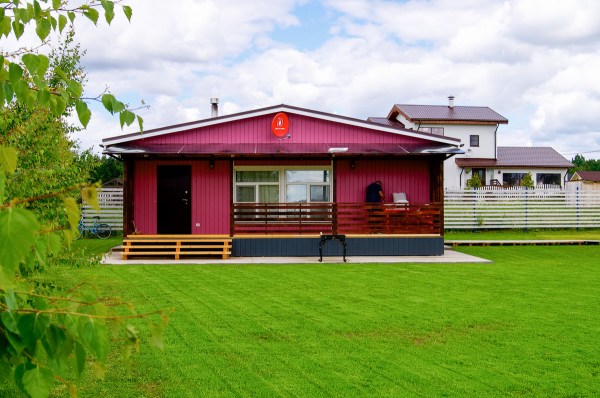 Коттедж "Розовый" (4+2 чел.)