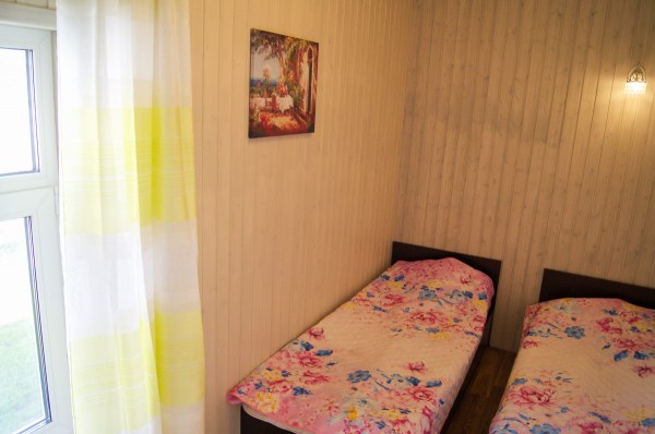 Коттедж "Розовый" (4+2 чел.)