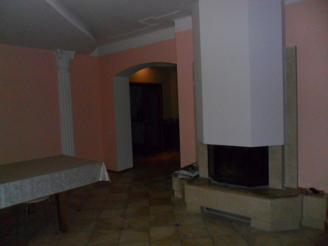 Вилла Крепость