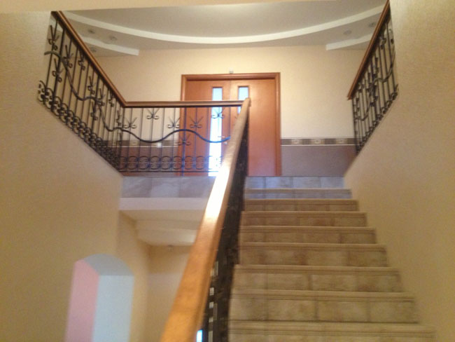 Вилла Крепость