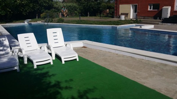 открытый бассейн