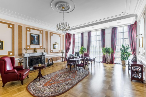 Коттедж, первый этаж