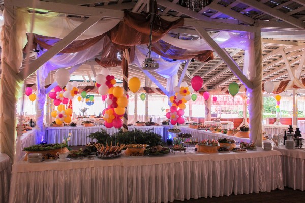 Клуб-веранда