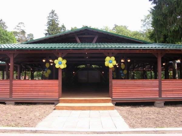 Клуб-веранда