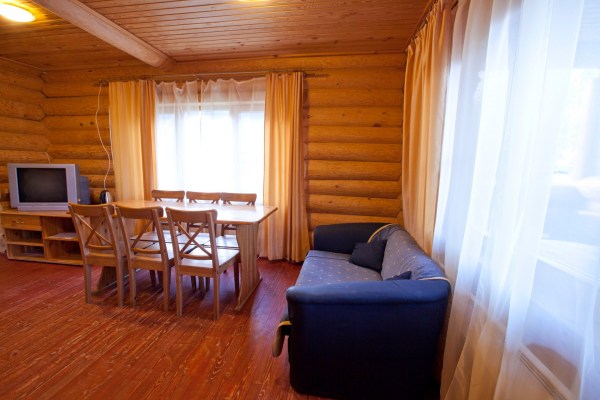 Коттедж на 6 человек