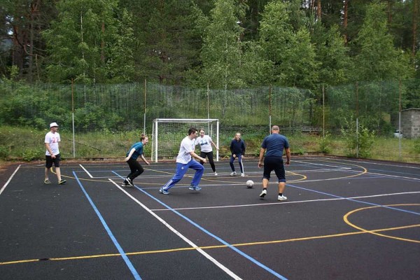 спортивная площадка