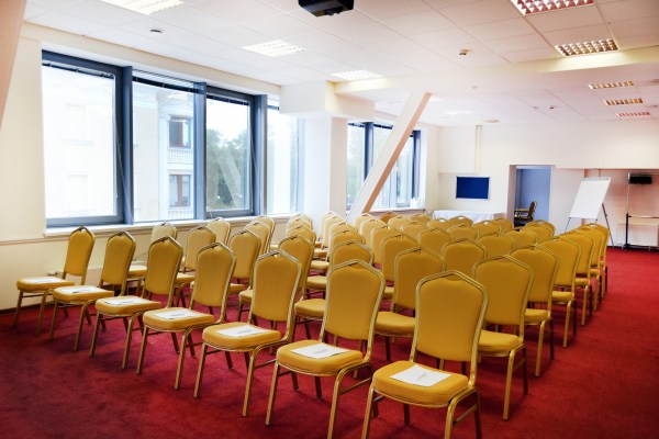 Большой конференц-зал