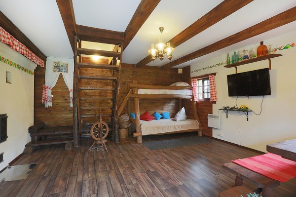 Дом "Украинская хата"