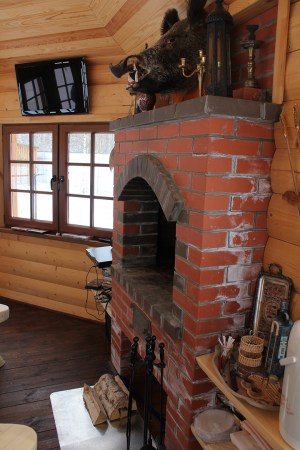 закрытая беседка