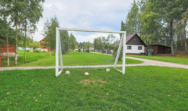 спортивная площадка