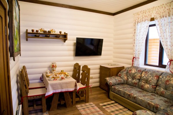 Красная изба