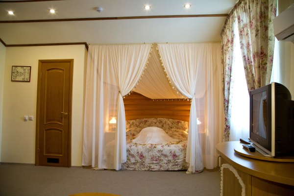 Номер Полулюкс