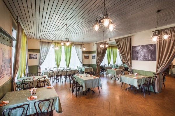 ресторан "Пороги"