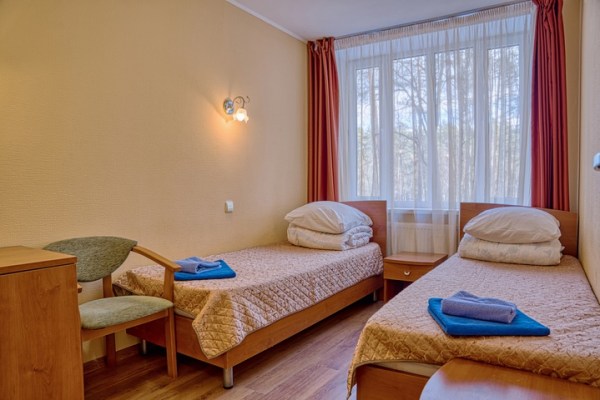 гостиница "Риф", 4-х местный номер