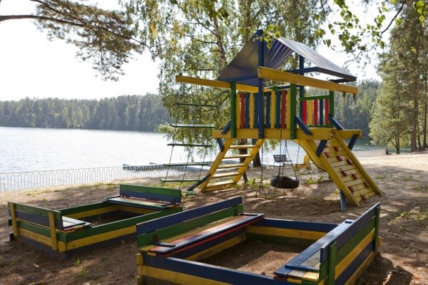 детская площадка