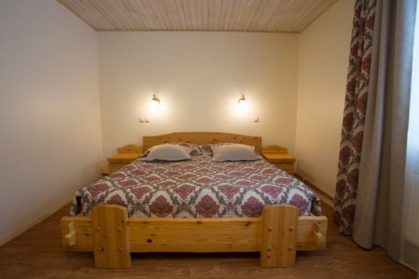 Коттедж 8-ми местный