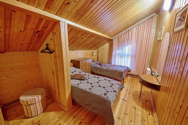 Коттедж 12-ти местный