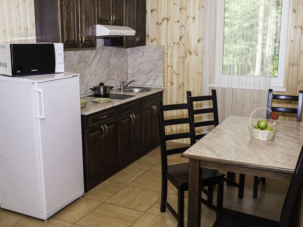 Коттедж 4-х местный