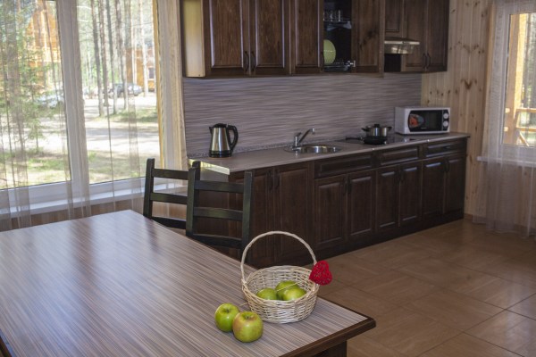 Коттедж 8-ми местный