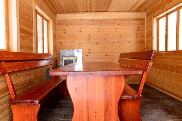 закрытая беседка