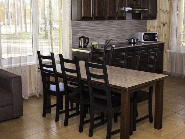 Коттедж 6-ти местный