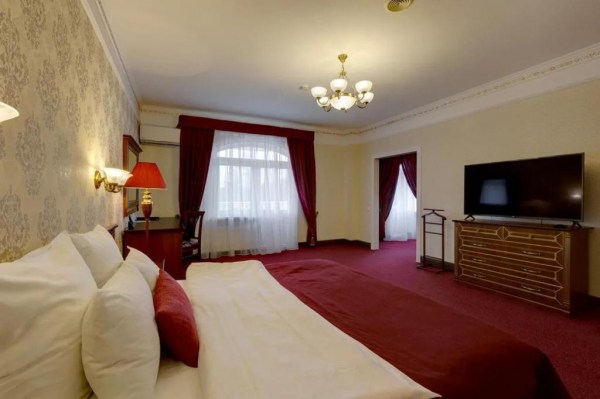 номер "Люкс Петергоф"