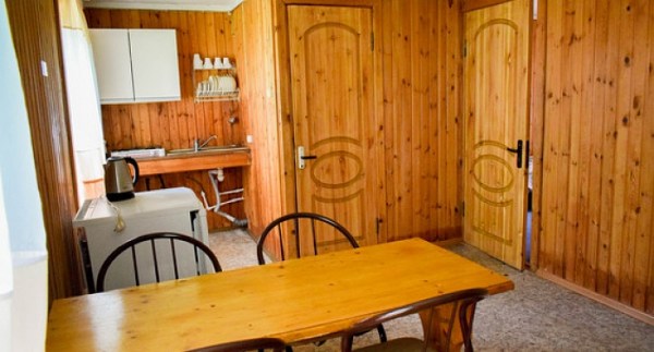 Коттедж 4-х местный