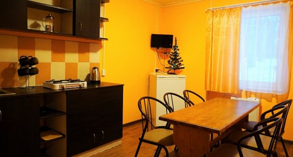 Коттедж на 6 человек