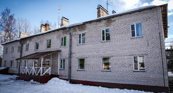 Большой коттедж