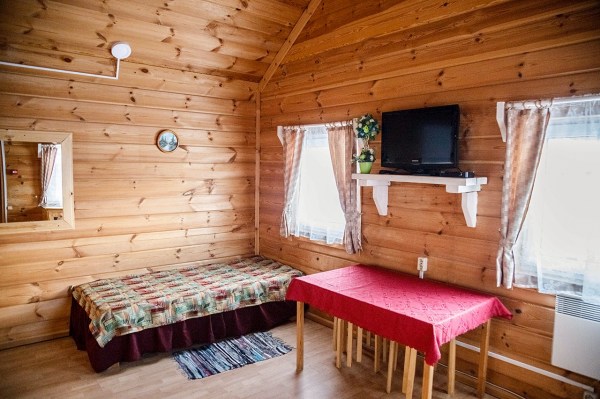 Коттеджи с 1 по 8