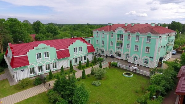 Гостиница "Александрия-Петергоф"