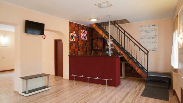 Коттедж "Молодёжный"