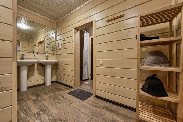 Коттедж "Дом у ручья"