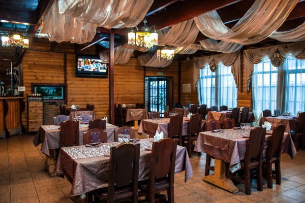 ресторан "Петровская трапеза"