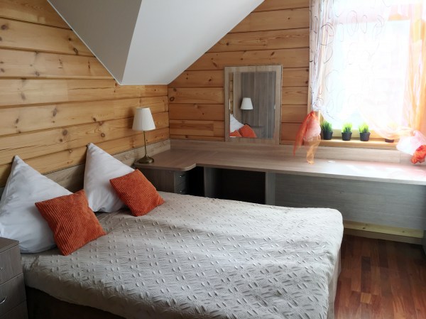 Новоорловский коттедж