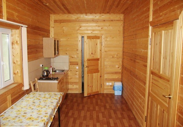 коттеджи "Ёлочка", "Сирень", "Ромашка"