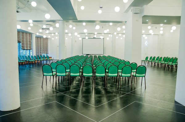 конференц-зал "White Hall"