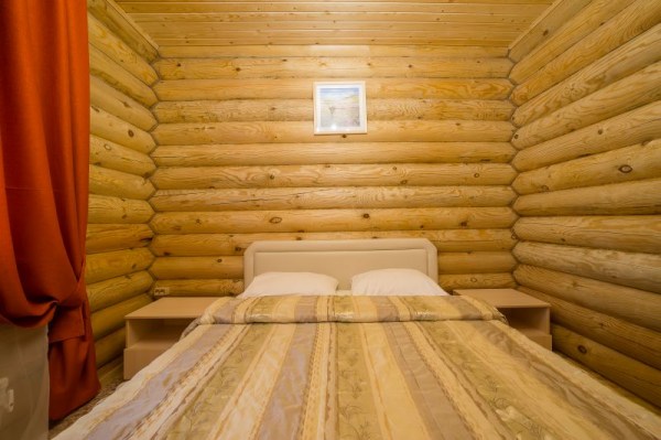 Коттедж 4-х местный